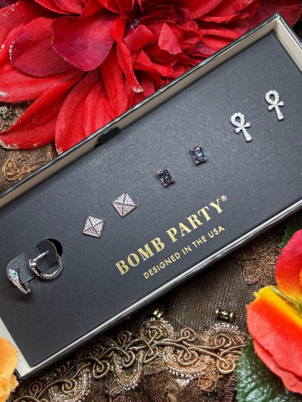 Bomb Party “Egyptian Goddess” 4 Pair Shiny Studs RBP6595 MSRP $110